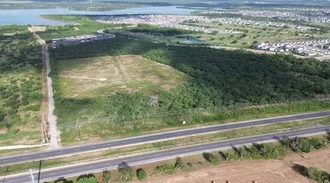 13855 13855 Us-281 Hwy, San Antonio, TX 78221