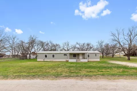608 4th St Blanket, Blanket, TX 76432