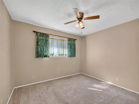 Bedroom - 404 E Central Dr, Georgetown, TX 78628 photo 4 of 6