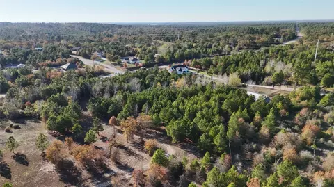122 Hereford Ln, Bastrop, TX 78602