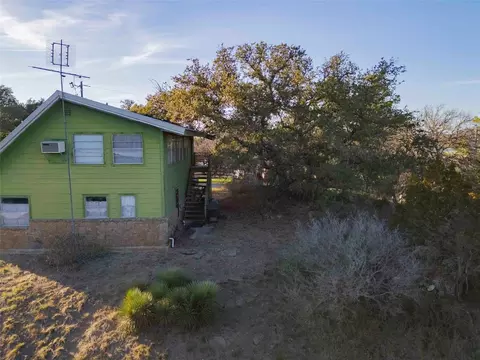 185 Roadrunner Ln, Burnet, TX 78611