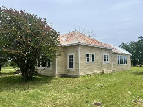1312 Fm 581 Hwy E, Lometa, TX 76853 photo 2