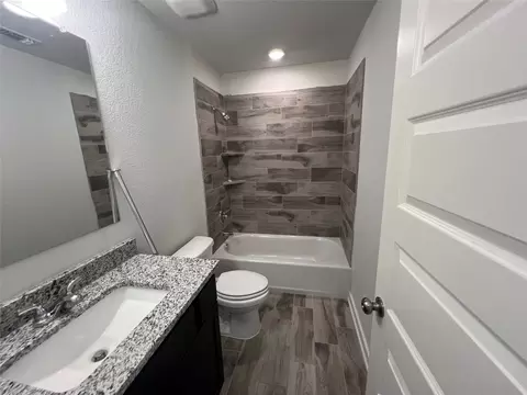 Bath - 240 Gus Loop, Georgetown, TX 78626 photo 2 of 2