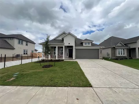 Exterior - 240 Gus Loop, Georgetown, TX 78626 photo 2 of 4