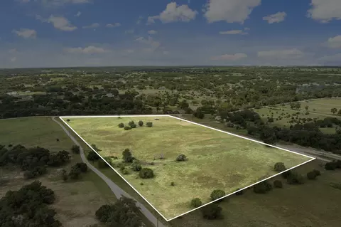 680 County Road 285, Liberty Hill, TX 78642