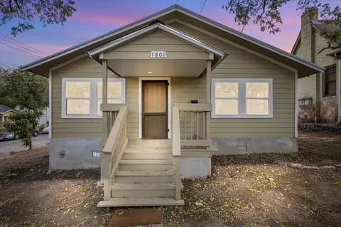 1801 Travis Heights Blvd, Austin, TX 78704