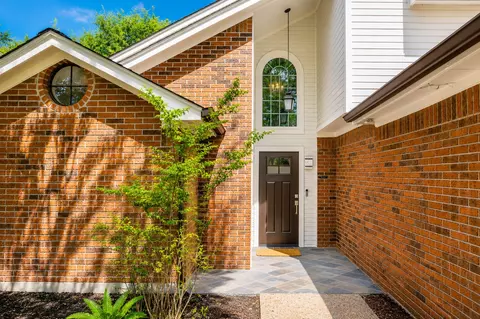 11402 Chessington Dr, Austin, TX 78750