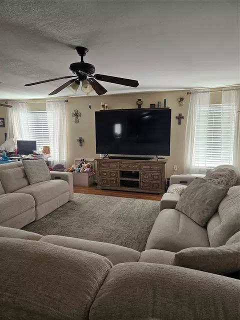 1808 Whirlwind Trl, Round Rock, TX 78664