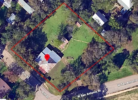 102 Pitt, San Marcos, TX 78666