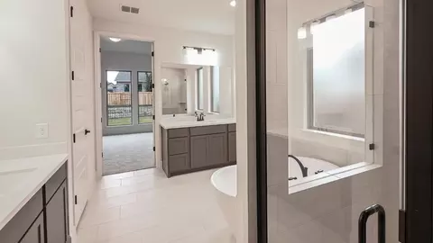 172 Basket Flower Loop, Kyle, TX 78640 photo 13