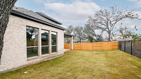 172 Basket Flower Loop, Kyle, TX 78640 photo 23