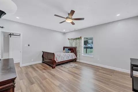 Bedroom - 421 Las Lomas Dr, Elgin, TX 78621 photo 7 of 9
