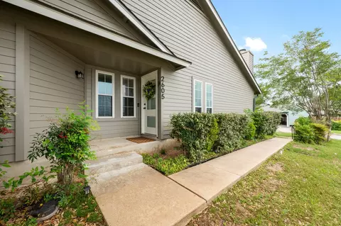2605 W Stassney Blvd #A, Austin, TX 78745
