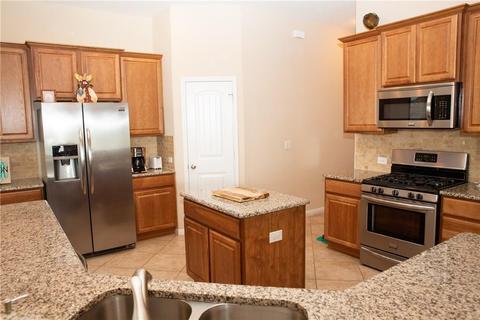 436 Bingham Pt, Leander, TX 78641 photo 5