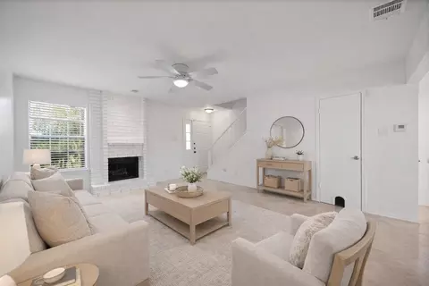 8400 Jamestown Dr #226, Austin, TX 78758