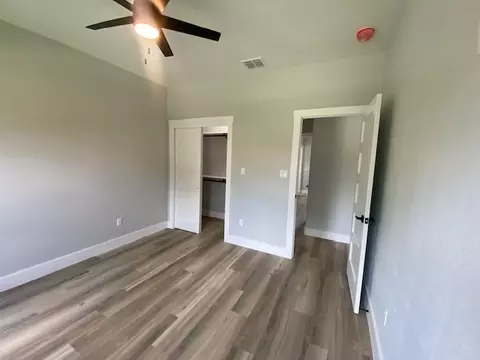 Bedroom - 116 Field St, Luling, TX 78648 photo 6 of 7