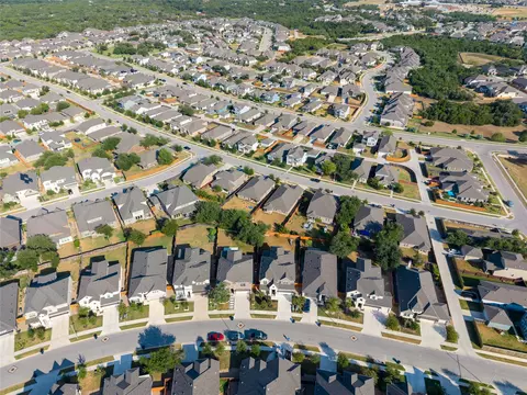 View/Area - 1300 Truscon Path, Leander, TX 78641 photo 2 of 3