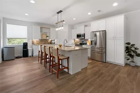 21203 Kiowa Cv, Lago Vista, TX 78645