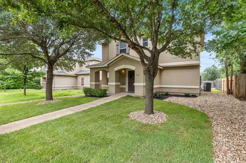 5705 Viewpoint Dr, Austin, TX 78744