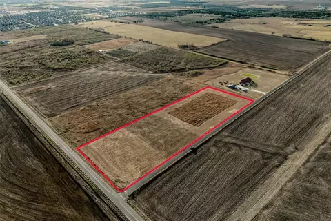 18701 Carlson Rd, Elgin, TX 78621