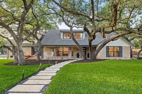 10721 Fountainbleu Cir, Austin, TX 78750