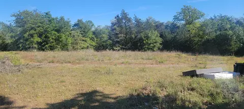 156 Lone Star Cir, Bastrop, TX 78602