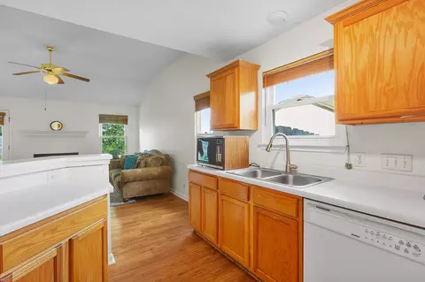 Kitchen - 752 Faircrest Dr, Buda, TX 78610 photo 2 of 2