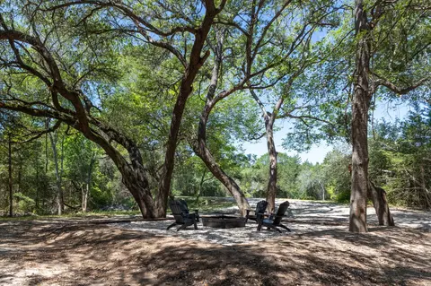 2088 Baca Loop, Flatonia, TX 78941 photo 11
