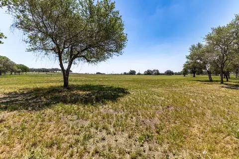2088 Baca Loop, Flatonia, TX 78941 photo 6
