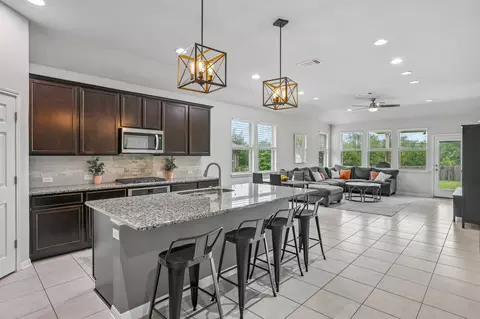 6801 Banff Cv, Austin, TX 78754