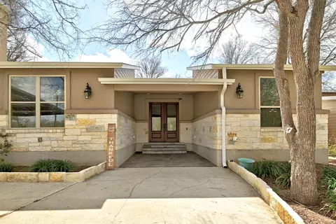 2247 Old Highway 20, Mcdade, TX 78650