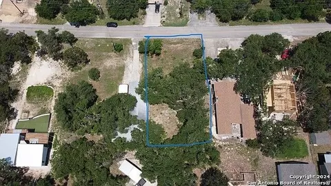 1416 Canyon Edge, Canyon Lake, TX 78133