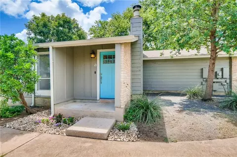 6713 W Gate Blvd #A, Austin, TX 78745