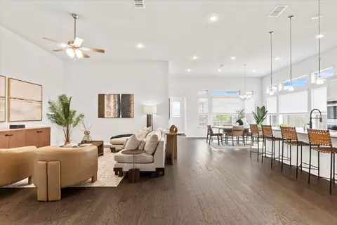 271 Eclipse Dr, Austin, TX 78737 photo 1