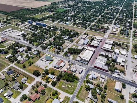 311 E Clark St, Bartlett, TX 76511 photo 18