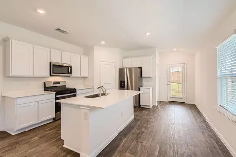 Kitchen - 508 Gladiola Loop, Kyle, TX 78640 photo 1 of 1