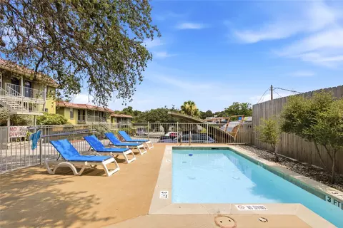 Exterior - 2302 E Side Dr #11, Austin, TX 78704 photo 11 of 11