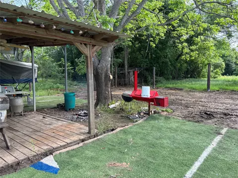 161 Powell Rd, Trinity, TX 75862 photo 3
