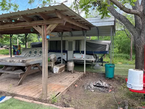 161 Powell Rd, Trinity, TX 75862 photo 2