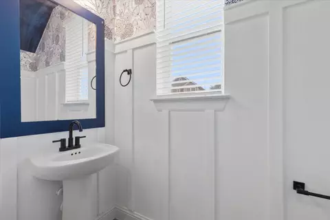 Bath - 101 Free Stone Dr, Georgetown, TX 78628 photo 6 of 6