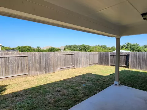 Exterior - 313 Gaida Loop Loop, Georgetown, TX 78628 photo 5 of 7