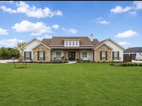 132 Huerta Rd, Florence, TX 76527