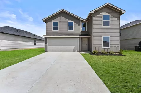 2117 Windflower Ln, Luling, TX 78648