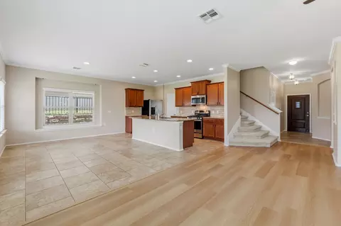 Living - 10217 Pinnacle Crest Loop, Austin, TX 78747 photo 4 of 10