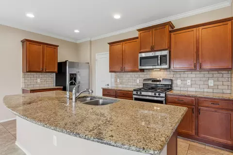 Kitchen - 10217 Pinnacle Crest Loop, Austin, TX 78747 photo 2 of 2