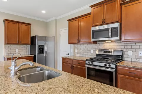 Kitchen - 10217 Pinnacle Crest Loop, Austin, TX 78747 photo 1 of 2