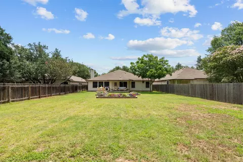 Exterior - 4725 Tello Path, Austin, TX 78749 photo 2 of 7
