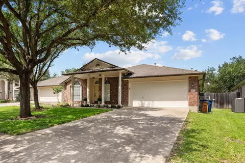 Exterior - 4725 Tello Path, Austin, TX 78749 photo 5 of 7