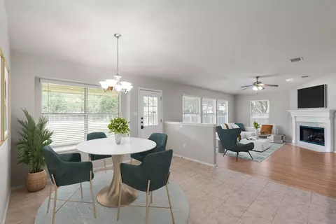 Dining - 4725 Tello Path, Austin, TX 78749 photo 2 of 2