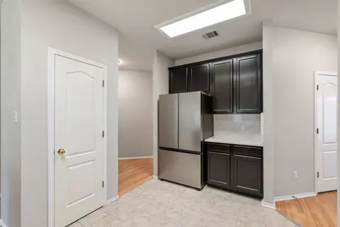 Entry Way - 4725 Tello Path, Austin, TX 78749 photo 1 of 3